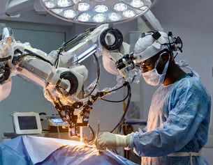Firefly surgical robotics in an operating room setting 14396